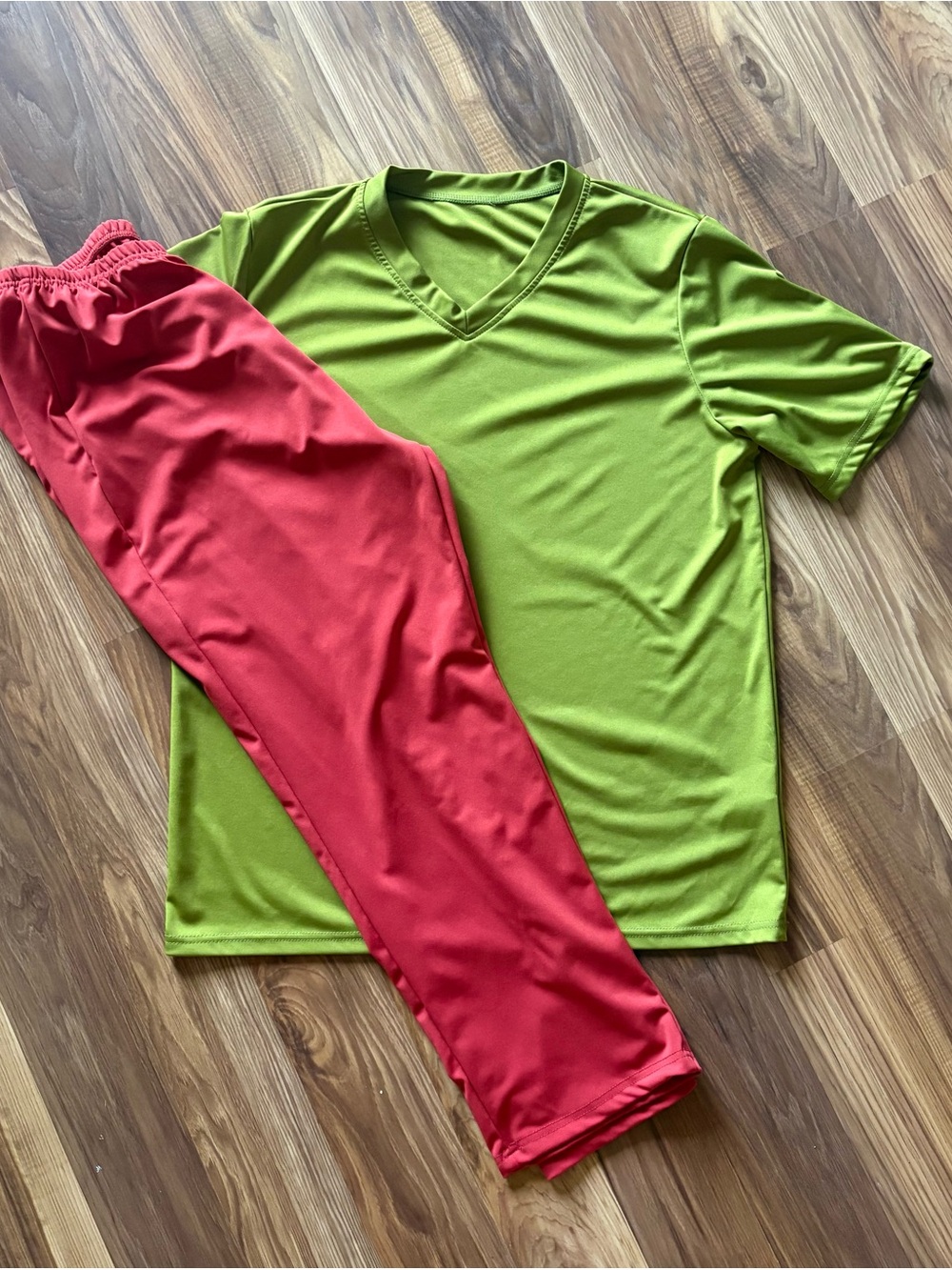 Adult XL Scooby-Doo Shaggy Rogers Halloween Costume Green Red 2-Piece
